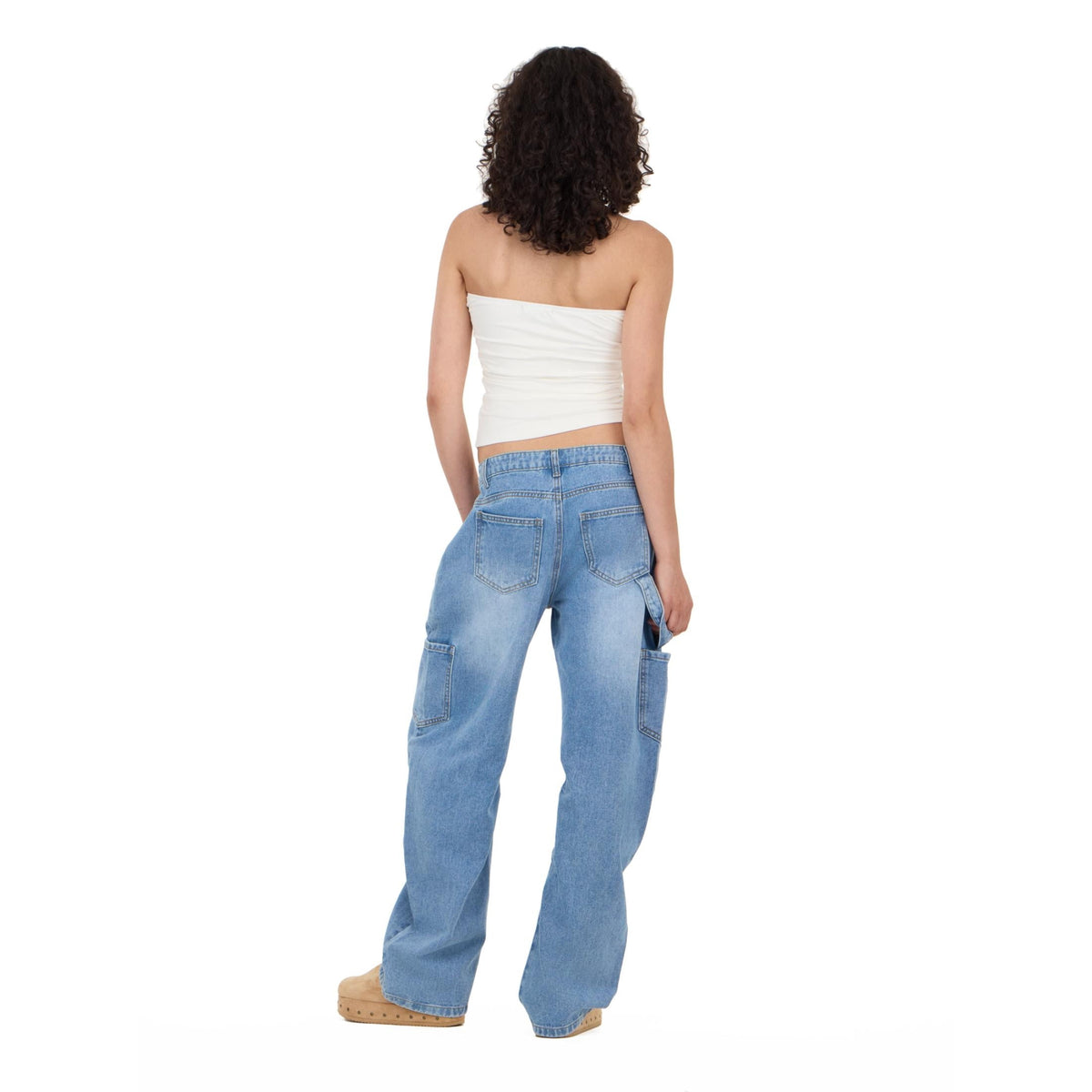 Forever 21 Women's Blue Barrel-Leg Cargo Jeans, Wide Barrel Silhouette for Everyday Casual Wear, Size 12