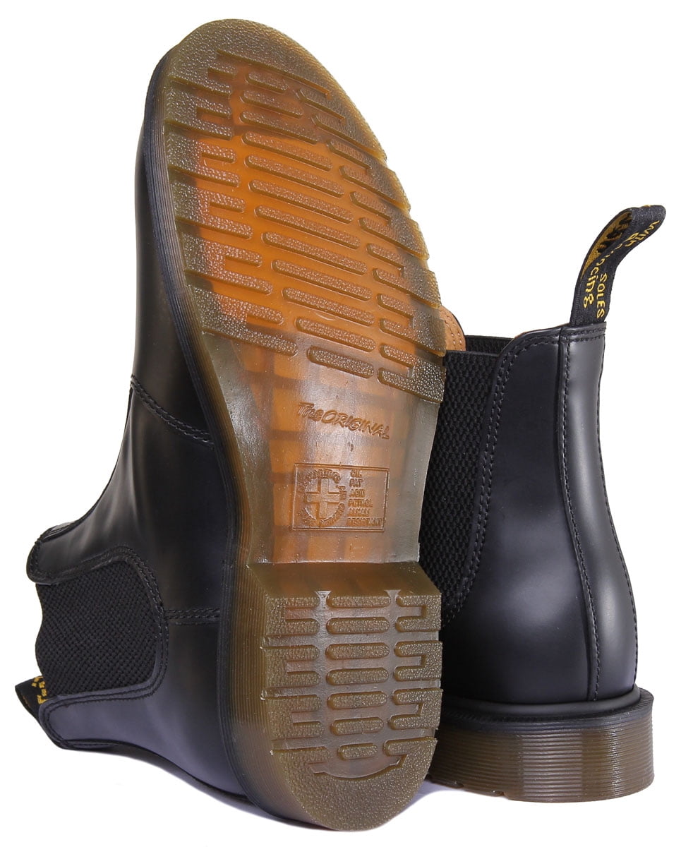Dr Martens 2976 Unisex Classic Leather Chelsea Boot in Black Size 7.5 M