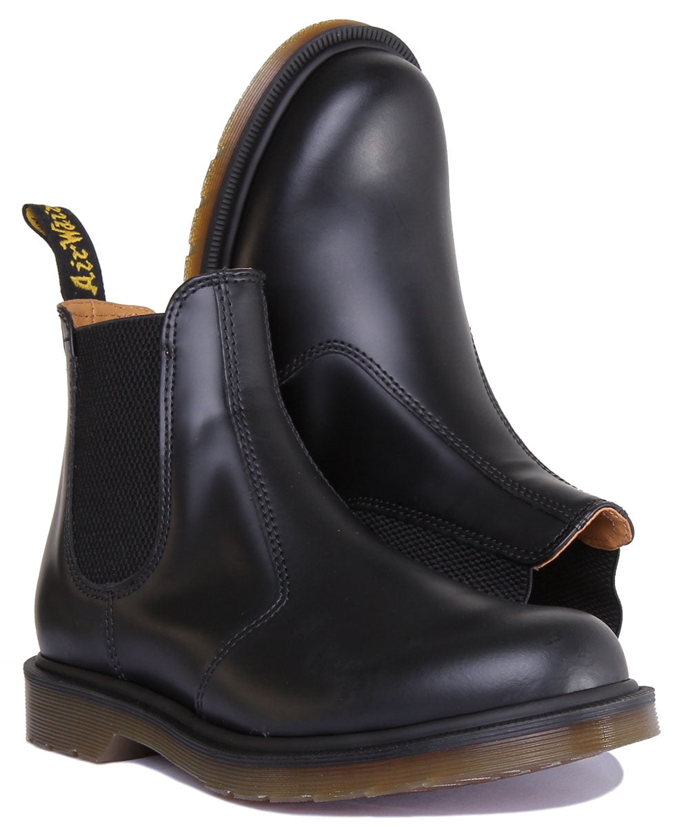 Dr Martens 2976 Unisex Classic Leather Chelsea Boot in Black Size 7.5 M