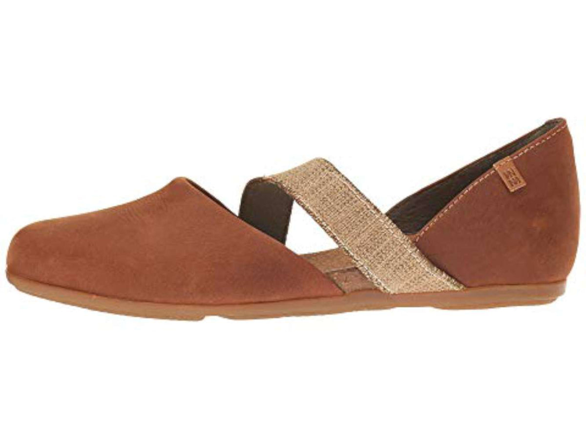 El Naturalista Womens Stella Closed Toe Ballet Flats