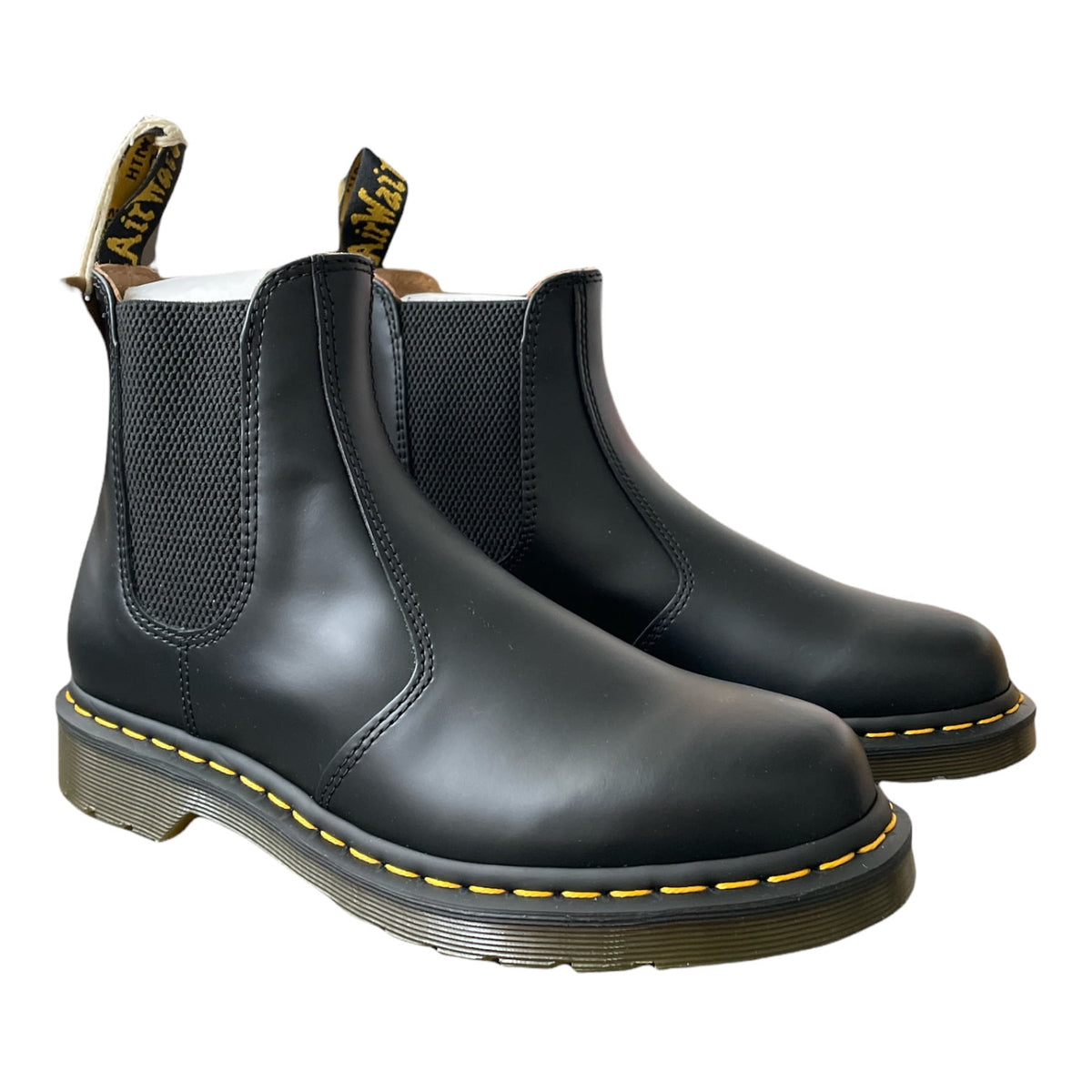 Dr. Martens, 2976 Leather Chelsea Boot for Men and Women