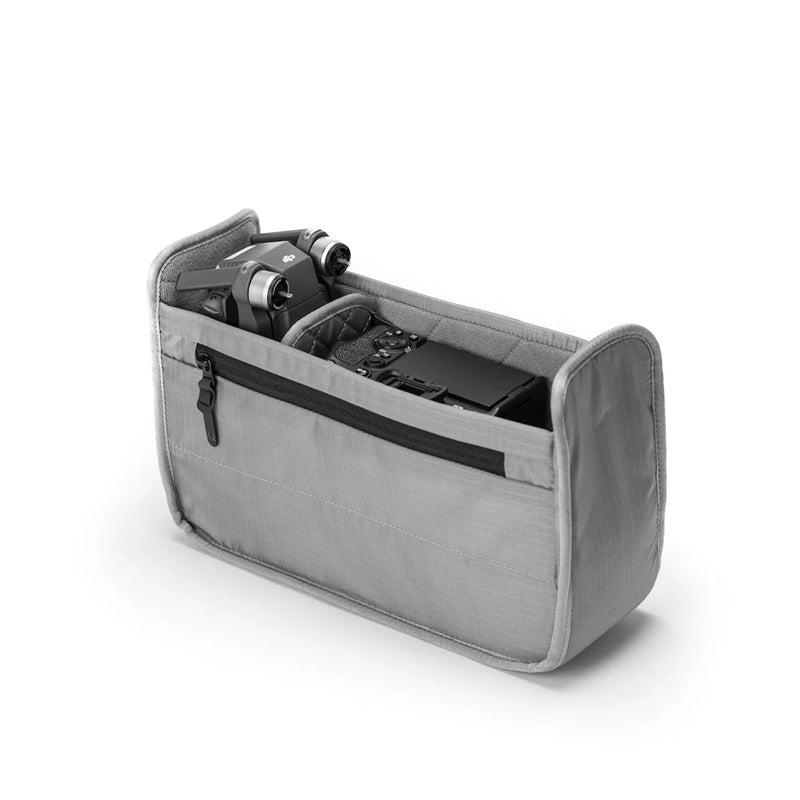 Black Ember : Grip-sling 12L Camera Insert