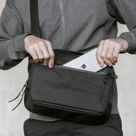 Black Ember : Grip Sling